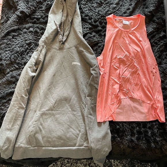 Gymshark hoodie & tank - Picture 1 of 4